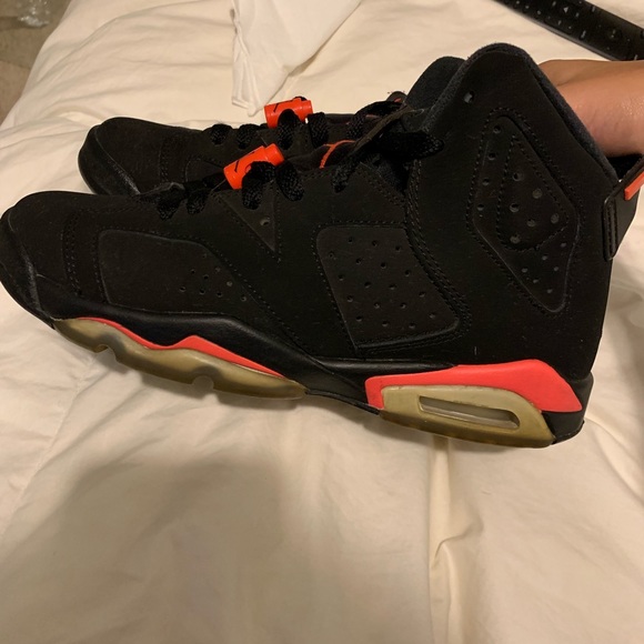 Jordan Retro 6 - Picture 5 of 7